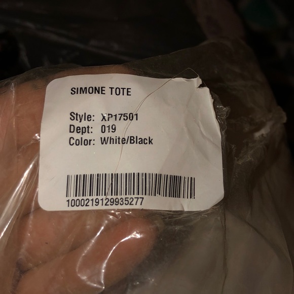 Handbag - Picture 3 of 8